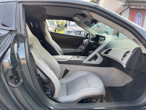Used 2018 Chevrolet Corvette Stingray Coupe w/ 3LT Preferred Equipment Group RWD image 20