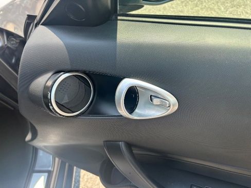 Used 2008 Nissan 350Z Touring image 34