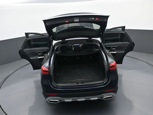 Used 2023 Mercedes-Benz GLC 300 image 43
