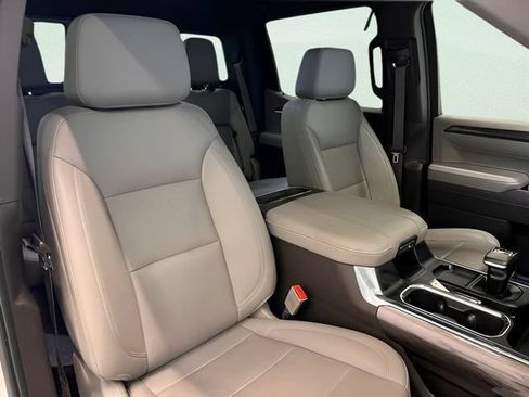 Certified 2023 Chevrolet Silverado 1500 LTZ AWD/4WD image 13