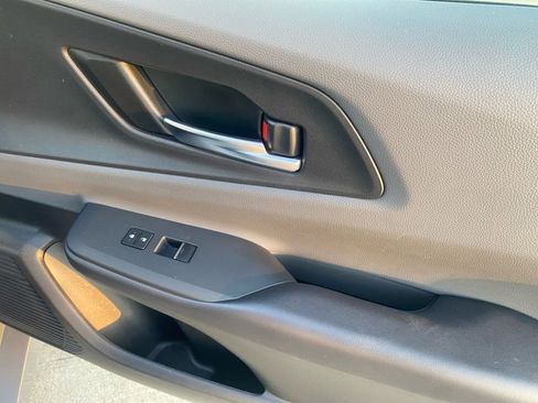 Used 2024 Toyota Prius XLE image 35