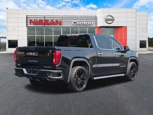 Used 2020 GMC Sierra 1500 Denali w/ Denali Ultimate Package AWD/4WD image 3