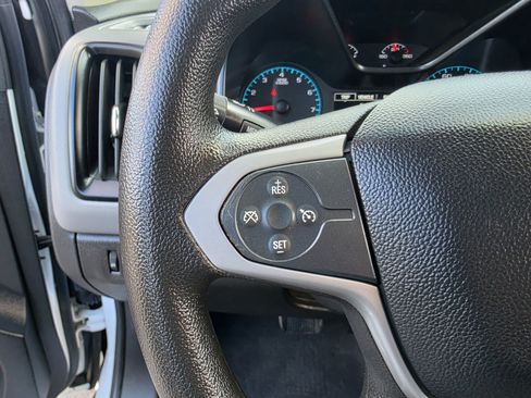 Used 2020 Chevrolet Colorado W/T w/ WT Convenience Package RWD image 35