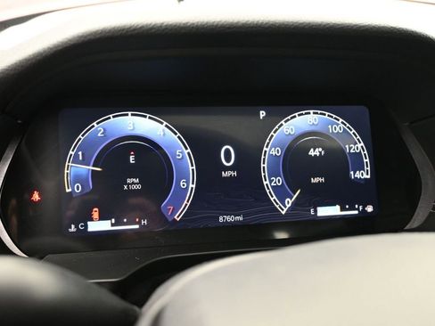 Used 2024 Jeep Grand Cherokee Laredo X w/ Trailer Tow Package image 17