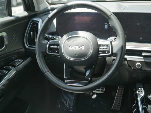 Used 2025 Kia Sorento SX FWD image 47