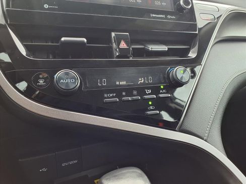 Used 2024 Toyota Camry XSE image 12