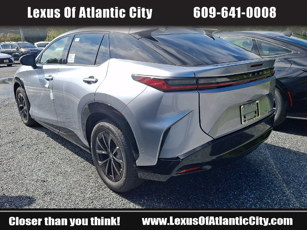 New 2026 Lexus RZ 450e AWD w/ Technology Package image 4