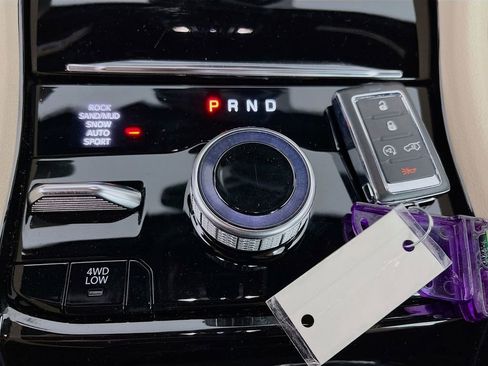 Used 2022 Jeep Grand Cherokee Limited 4xe AWD/4WD image 23