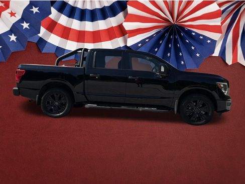 Used 2023 Nissan Titan SV w/ SV Convenience Package AWD/4WD image 28