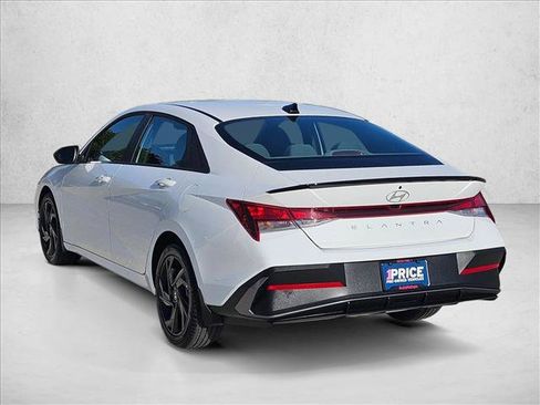 Used 2026 Hyundai Elantra Sport FWD image 8