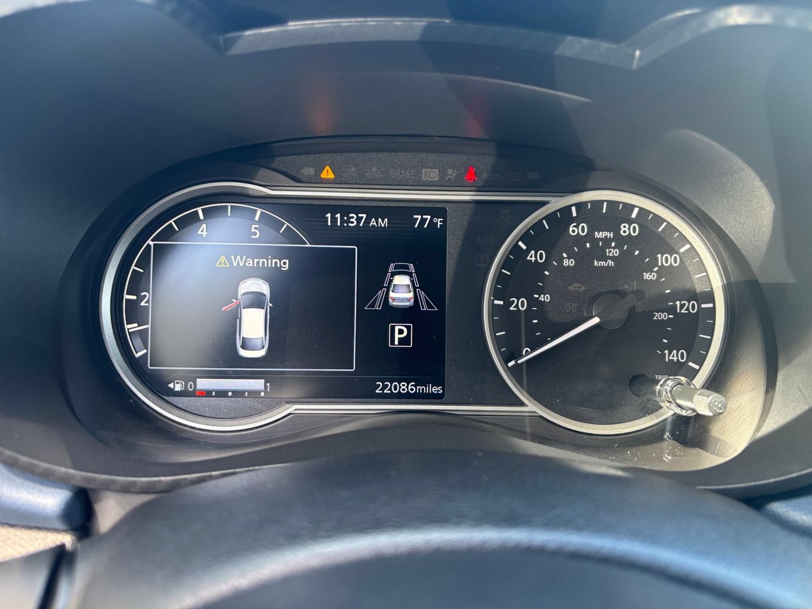 Used 2025 Nissan Versa SV FWD image 37