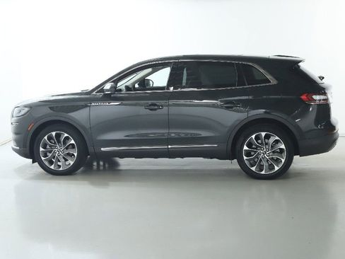 Used 2023 Lincoln Nautilus Reserve w/ Cargo Utility Package AWD/4WD image 40