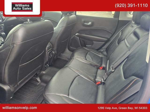 Used 2018 Jeep Compass Limited w/ Navigation Group AWD/4WD image 13