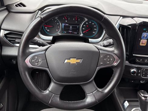 Used 2018 Chevrolet Traverse LT AWD/4WD image 21