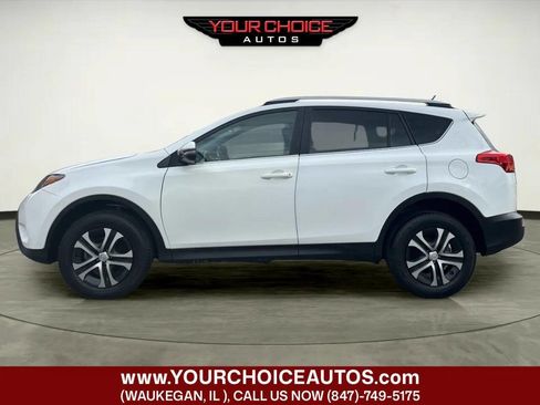 Used 2015 Toyota RAV4 XLE FWD image 2