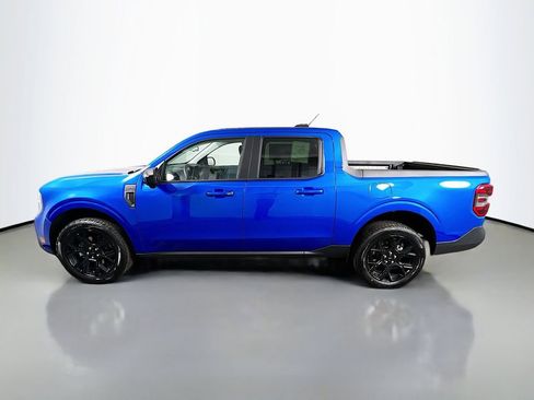 New 2025 Ford Maverick Lariat w/ Black Appearance Package image 6
