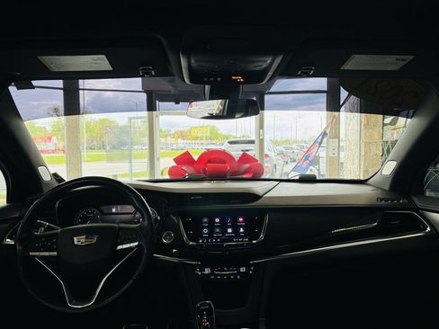 Used 2021 Cadillac XT6 Sport AWD/4WD image 46