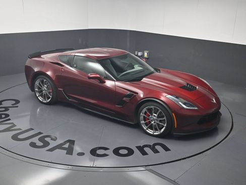 Used 2019 Chevrolet Corvette Grand Sport RWD image 32