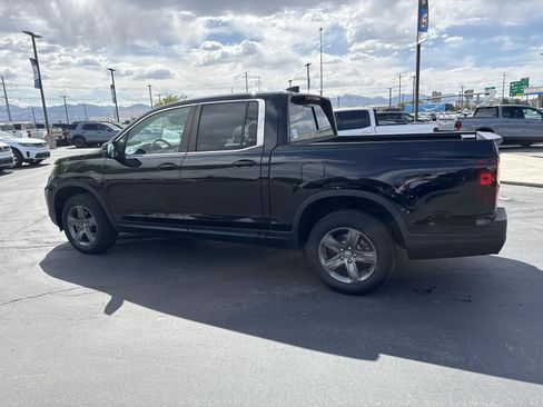Certified 2023 Honda Ridgeline RTL image 11