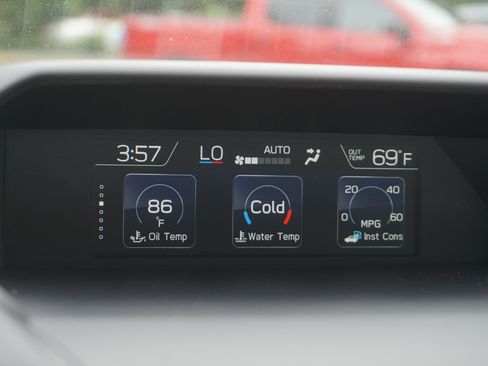Used 2018 Subaru Crosstrek 2.0i Limited AWD/4WD image 22