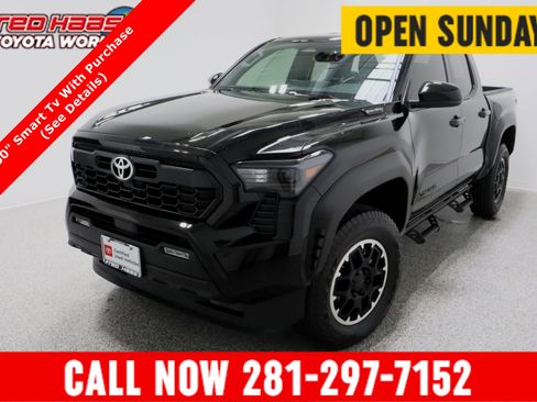 Used 2025 Toyota Tacoma TRD Off-Road image 1