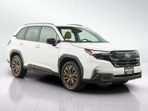 Used 2025 Subaru Forester Sport AWD/4WD image 7