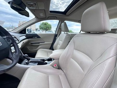 Used 2015 Honda Accord EX-L image 23
