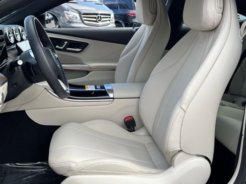 Certified 2025 Mercedes-Benz CLE 300 4MATIC Coupe image 11