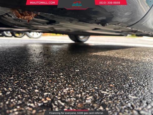 Used 2007 Pontiac Solstice Convertible 2D w/ Premium Package image 30