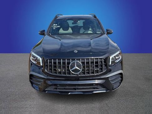 Used 2021 Mercedes-Benz GLB 35 AMG 4MATIC image 2