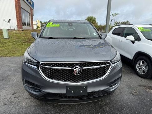 Used 2018 Buick Enclave Avenir w/ Avenir Technology Package image 2