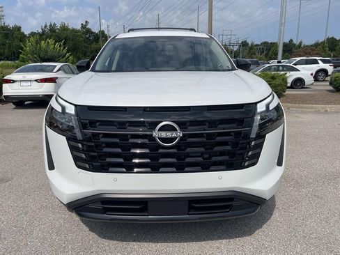 New 2026 Nissan Pathfinder SV FWD image 8