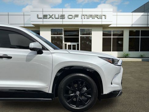 Used 2024 Toyota Grand Highlander AWD Hybrid image 35