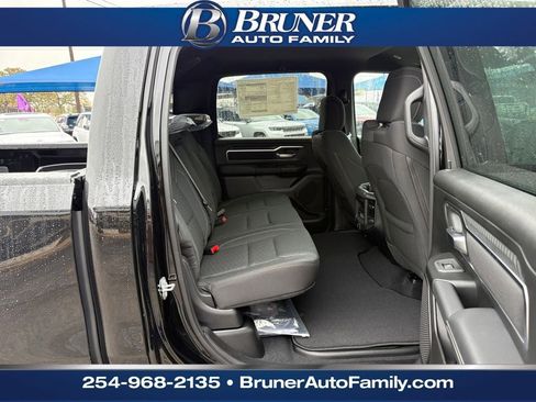 New 2026 RAM 1500 Big Horn AWD/4WD image 17