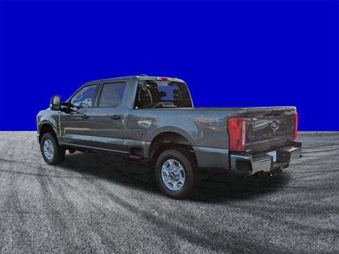 Certified 2026 Ford F250 XLT w/ FX4 Off-Road Package AWD/4WD image 6
