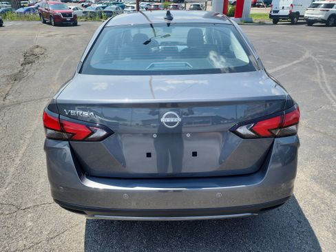 New 2025 Nissan Versa SV w/ Trunk Package image 7
