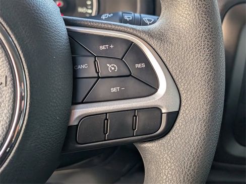 Used 2020 Jeep Renegade Sport w/ Sport Appearance Group image 22