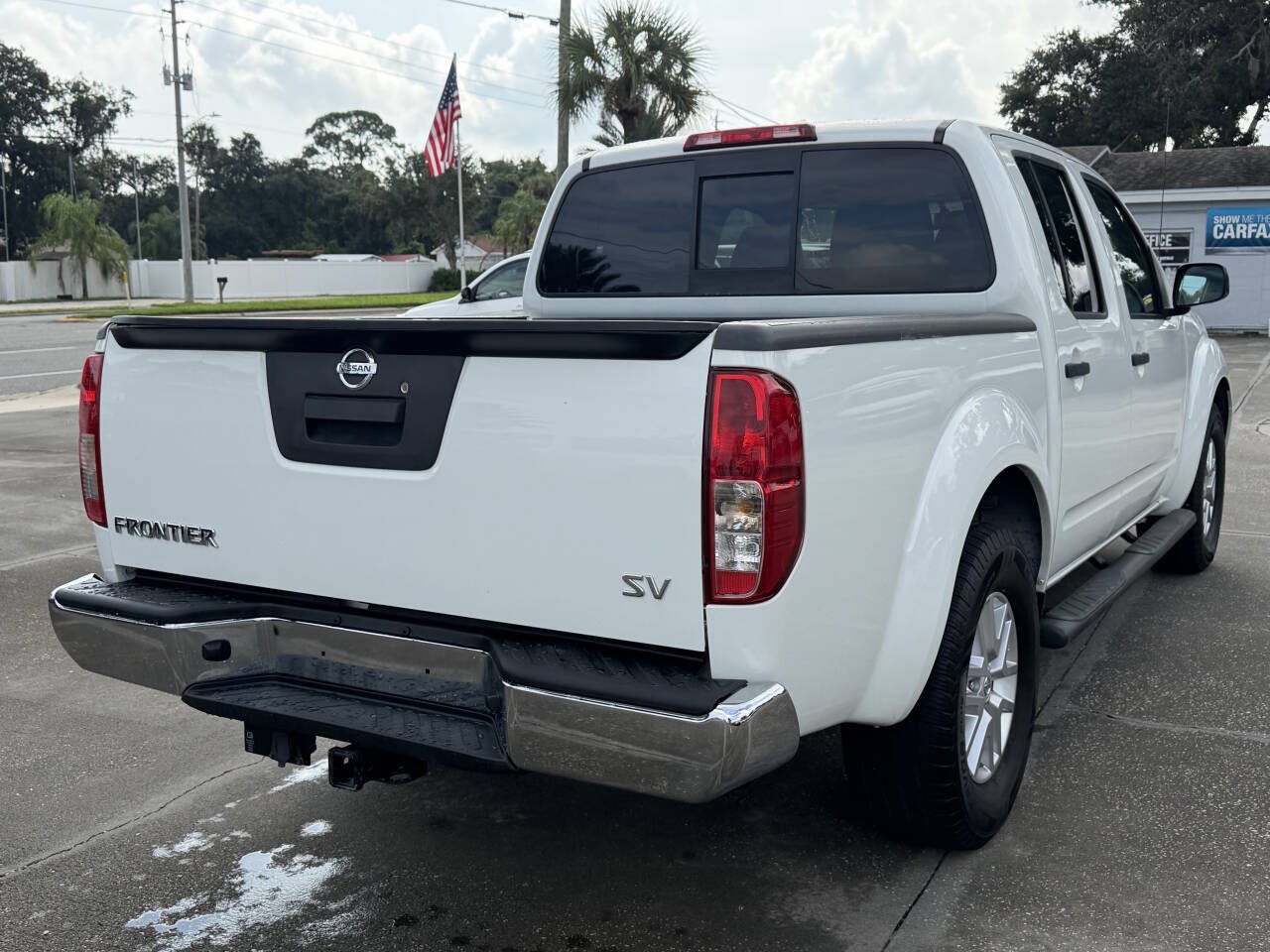 Used 2016 Nissan Frontier SV RWD image 8