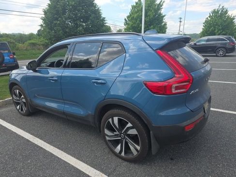 Used 2025 Volvo XC40 B5 Ultra w/ Climate Package AWD/4WD image 5