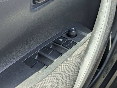 Used 2023 Toyota Corolla LE FWD image 23