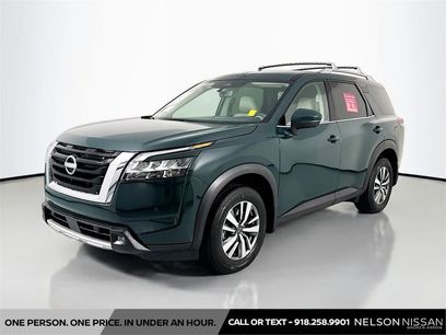 Certified 2024 Nissan Pathfinder SL