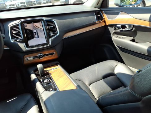 Certified 2023 Volvo XC90 B6 Plus w/ Protection Package Premier AWD/4WD image 14