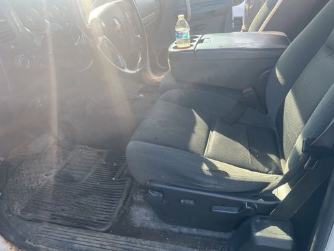 Used 2009 GMC Sierra 2500 W/T image 14