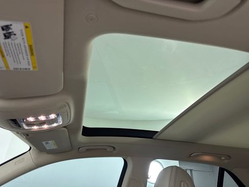 Used 2023 Mercedes-Benz GLE 450 4MATIC image 24