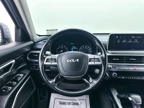 Used 2022 Kia Telluride LX image 28