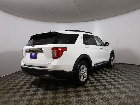 Certified 2023 Ford Explorer XLT w/ Equipment Group 202A image 5
