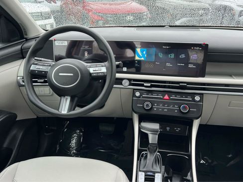 New 2025 Hyundai Tucson SE AWD/4WD image 24