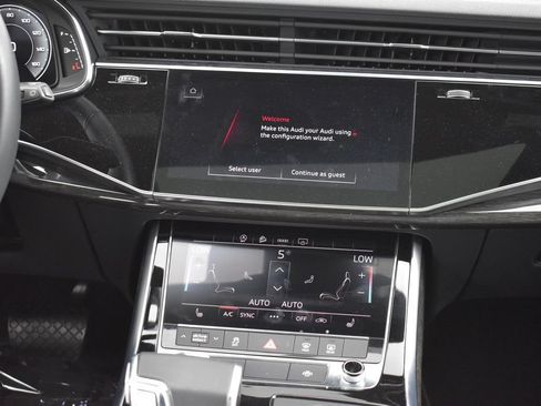 Used 2025 Audi Q7 2.0T Premium AWD/4WD image 15