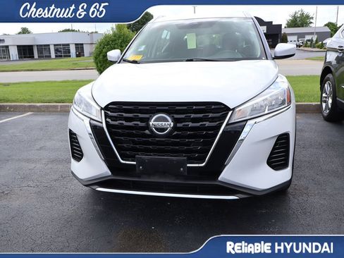 Used 2021 Nissan Kicks SV FWD image 7