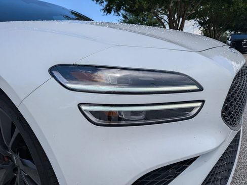 Used 2023 Genesis G70 3.3T w/ Sport Prestige Package RWD image 10